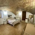 La Corte Di Trevi