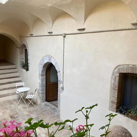 公寓 La Corte Di 特雷维