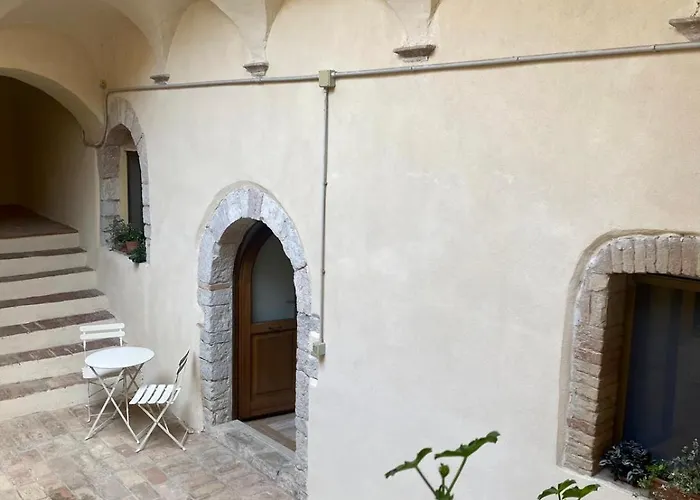 Apartment La Corte Di Trevi